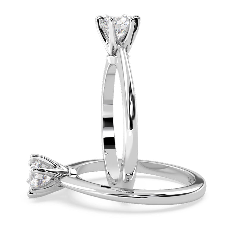 Anillo de Compromiso Solitario "Tiffany Slim" con Diamante de Laboratorio Corte Redondo de 0.30qt (F/VVS2) en Oro de 14K