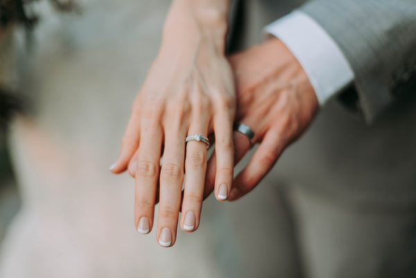 ¿Cuál es el significado de los anillos de matrimonio?