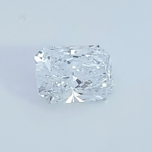Diamante de Laboratorio Cultivado Corte Radiant 0.60qt - E - VS1 - Certificado IGI