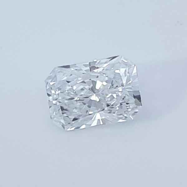 Diamante de Laboratorio Cultivado Corte Radiant 0.60qt - E - VS1 - Certificado IGI