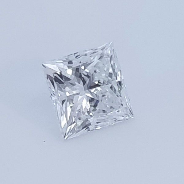 Diamante de Laboratorio Cultivado Corte Princesa 0.80qt - E - VS1 - Certificado IGI