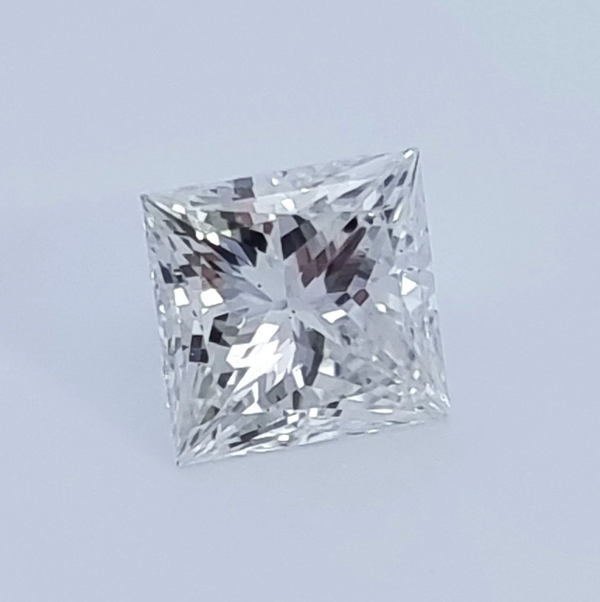 Diamante de Laboratorio Cultivado Corte Pincesa Ct 0.50 - D - VS1 - EX - Certificado IGI
