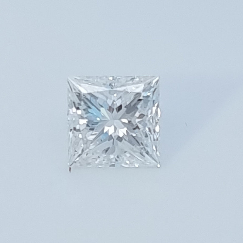 Diamante Natural Corte Princesa 0.50qt - F - VS2 - Certificado GIA