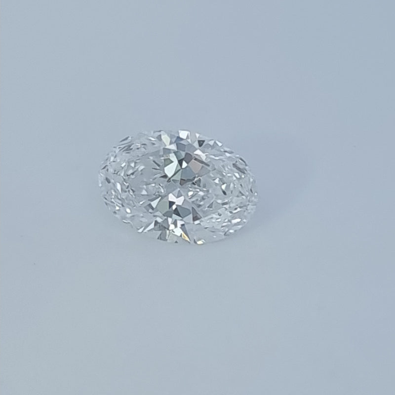 Diamante de Laboratorio Cultivado Corte Ovalado 0.30qt - F - VVS2 - Certificado por Gemólogo